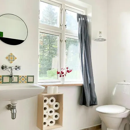 Charming Summer House On North Langeland