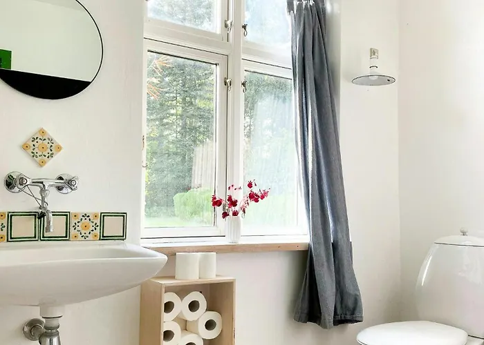 Charming Summer House On North Langeland