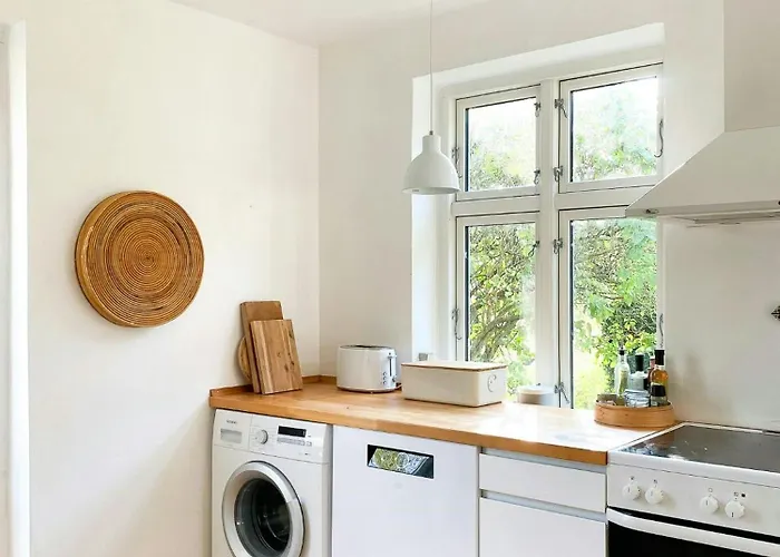 Charming Summer House On North Langeland Транекер